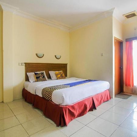 SPOT ON 2809 Hotel Yasmin Siak Sri Indrapura Exterior foto