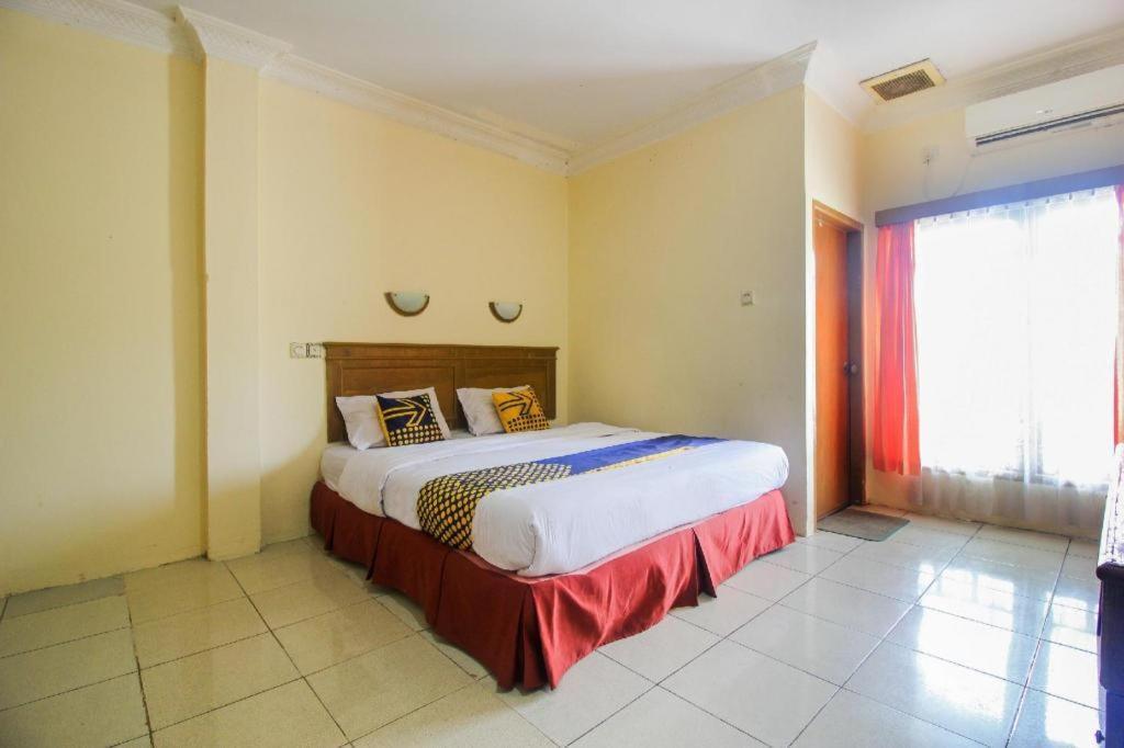 SPOT ON 2809 Hotel Yasmin Siak Sri Indrapura Exterior foto